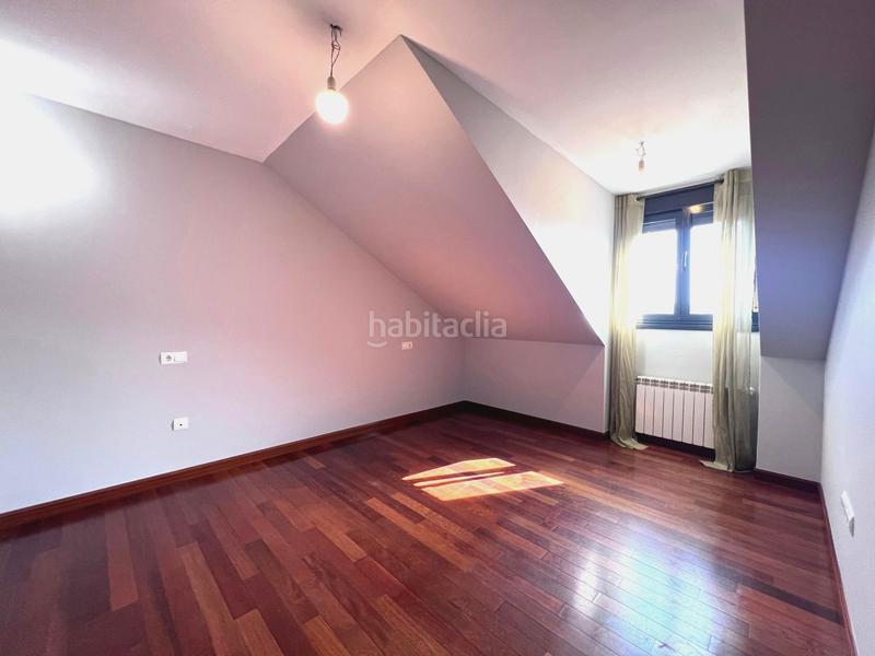 Foto c4b0094d-8de2-4a5f-a7f7-f99e8d54d3c0. Etagenwohnung mit heizung parking in La Magdalena Avilés