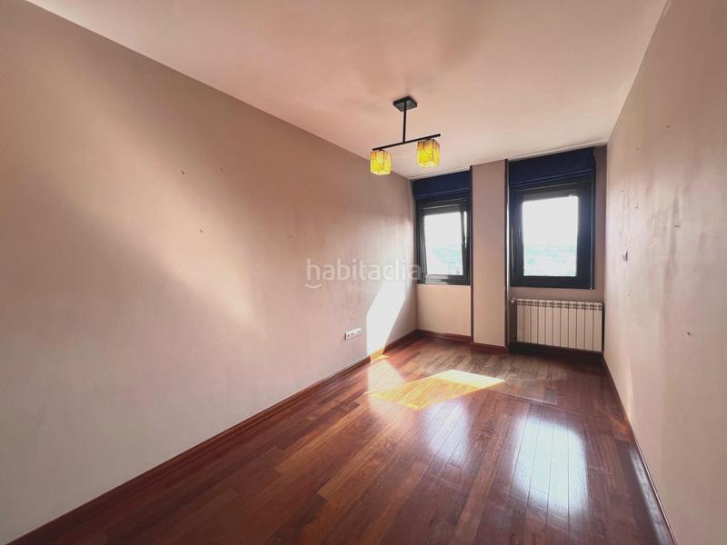 Foto f07b1b43-a89b-4b41-82e3-25ec4186f7fe. Etagenwohnung mit heizung parking in La Magdalena Avilés