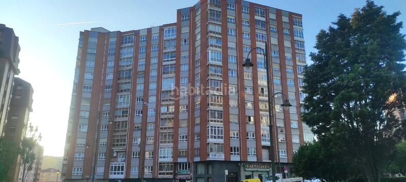 Foto 2cd23ca7-f92d-4086-98a2-7d76adca89ed. Pis amb calefacció a Centro Avilés