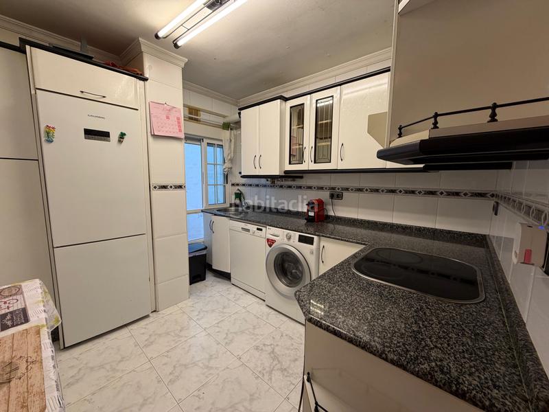 Foto 9c884a18-483b-40a5-b5ff-536da51da3d9. Pis amb calefacció a Centro Avilés