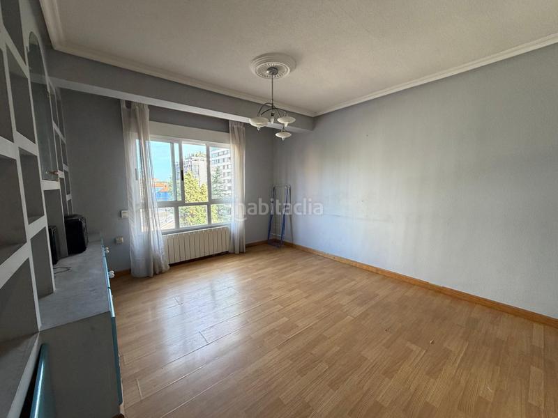 Foto aed1eab2-587e-483a-a1fd-9bfd9a2d86fa. Pis amb calefacció a Centro Avilés