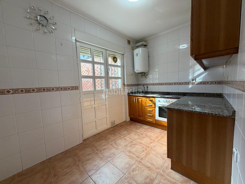 Foto 0fe92392-9dab-4c70-8799-293b4c05663a. Pis a Villalegre - La Luz Avilés