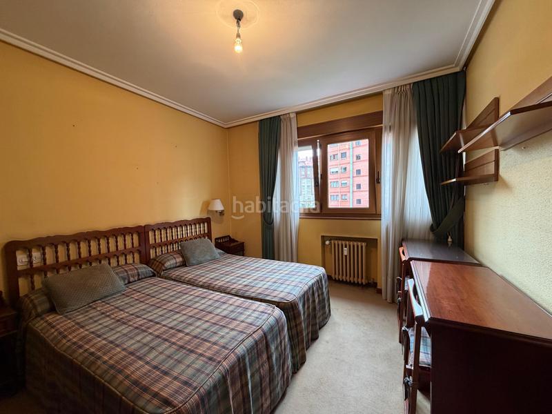 Foto 3f273308-f9f4-489b-b3da-02231ba357cc. Pis amb calefacció aparcament a Centro Avilés