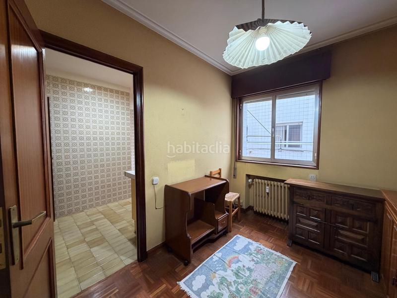 Foto 606924ea-9a43-43b9-a0ab-de4c85eeaafa. Pis amb calefacció aparcament a Centro Avilés