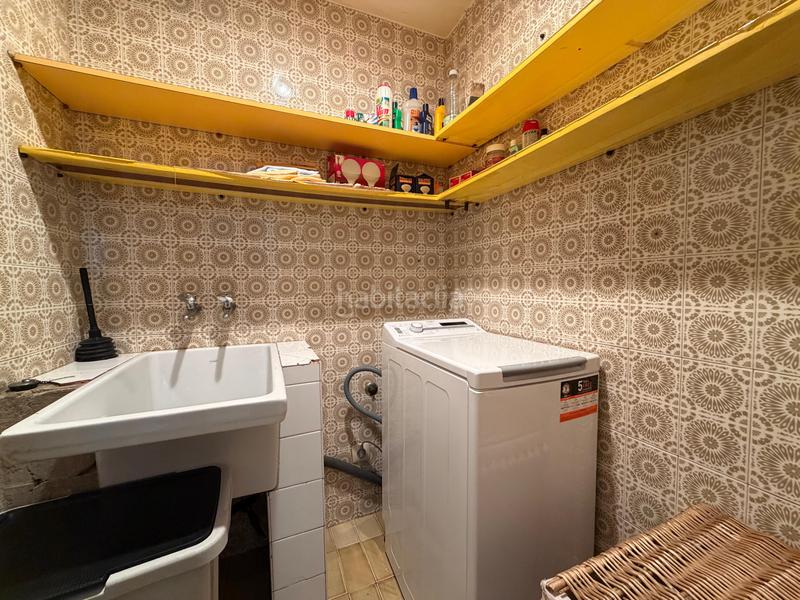 Foto e632ab16-f806-4e42-bfa1-4be909306d86. Pis amb calefacció aparcament a Centro Avilés