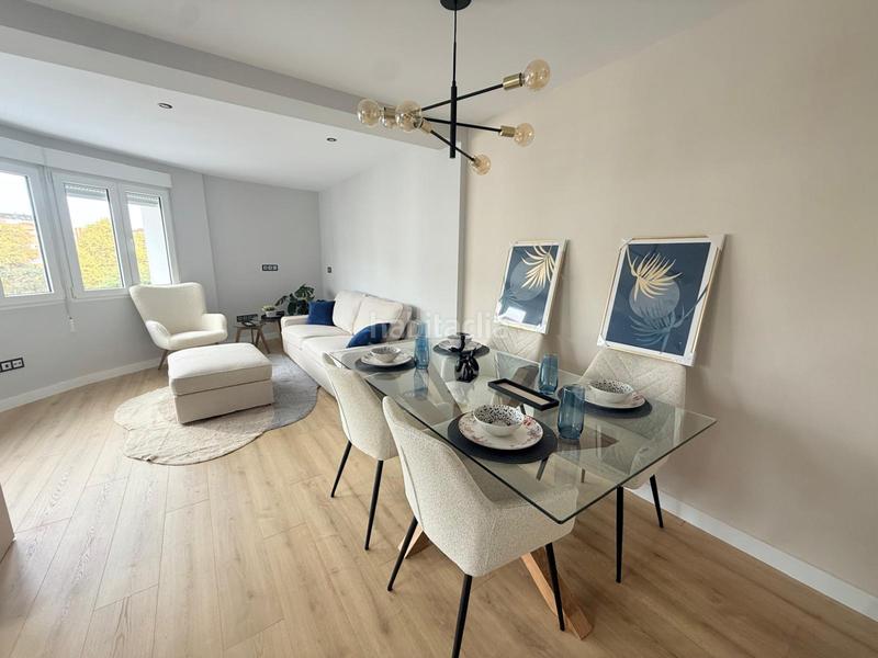 Foto 867777c6-6fd7-4ac0-a312-b81b1671e2c1. Flat with heating in Centro Avilés