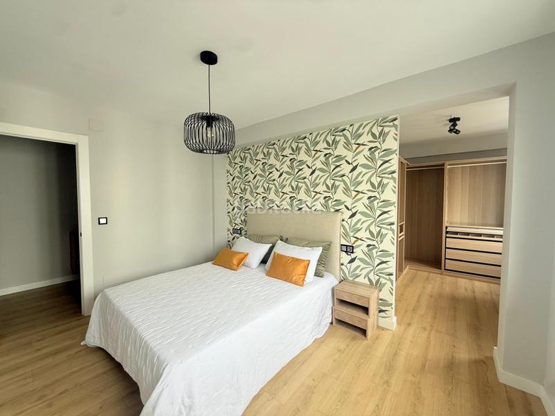 Foto e4d19302-d788-43bc-962b-824e9fd8c80e. Flat with heating in Centro Avilés