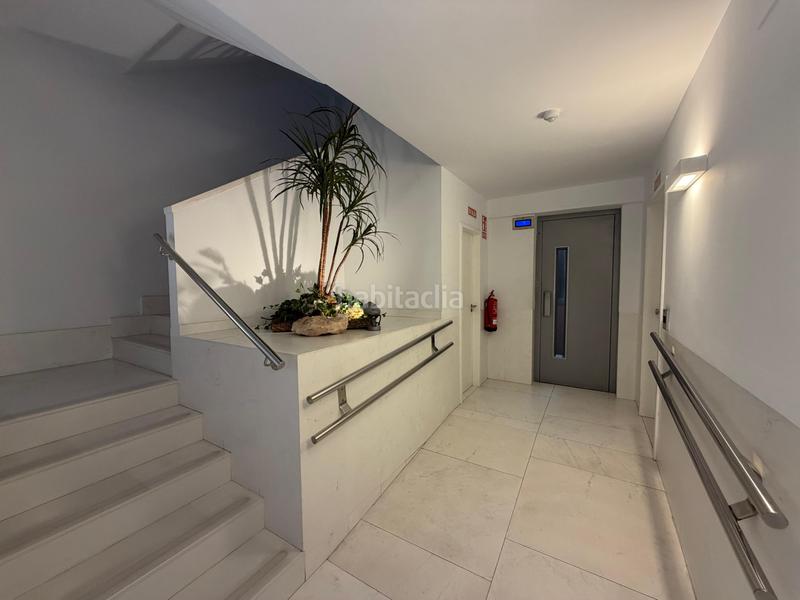 Foto fddcde46-a431-4286-b9d2-85f0865d04ba. Pis amb calefacció aparcament a Centro Avilés