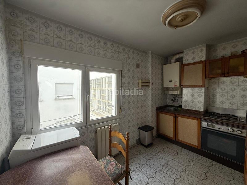 Foto 0198f7de-6dd6-400e-a67f-501ee83c74a3. Pis amb aparcament a El Carbayedo - El Quirinal Avilés