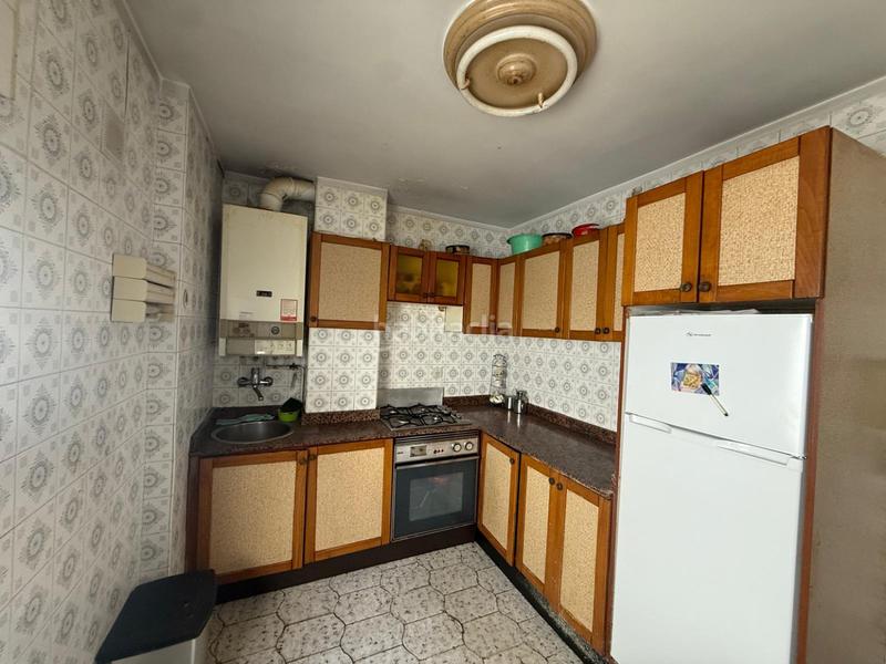 Foto 850c02e6-005b-46f5-bbd4-d78f86599b86. Pis amb aparcament a El Carbayedo - El Quirinal Avilés