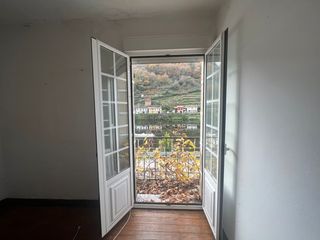 House  Lugo - lugar belesar. Casa en lugo con terreno junto al r�o con gran potencial tur�sti