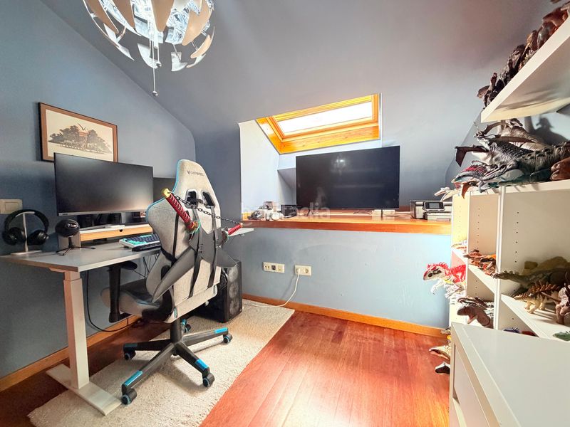 Foto dfd23c7c-06f2-49c2-9da9-0775eaa323d9. Piso exclusivo dúplex de 3 dormitorios en el corazón en Avilés