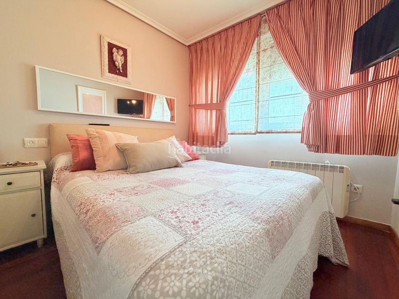 Foto f0e5e32d-1f16-4f72-b71e-06aef4cf3025. Piso exclusivo dúplex de 3 dormitorios en el corazón en Avilés