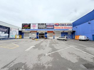 Industrial building  Avilés - avenida de lugo 62. Se vende nave industrial en avilés, ubicada en una zona estratég