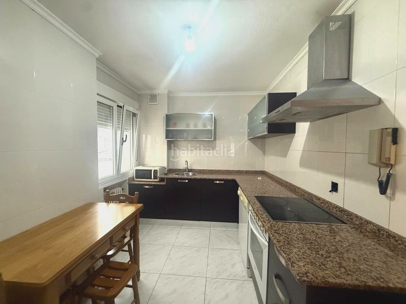 Foto 03193129-9236-40f9-b479-bd38ce0d0b2f. Pis amb calefacció a Versalles Avilés