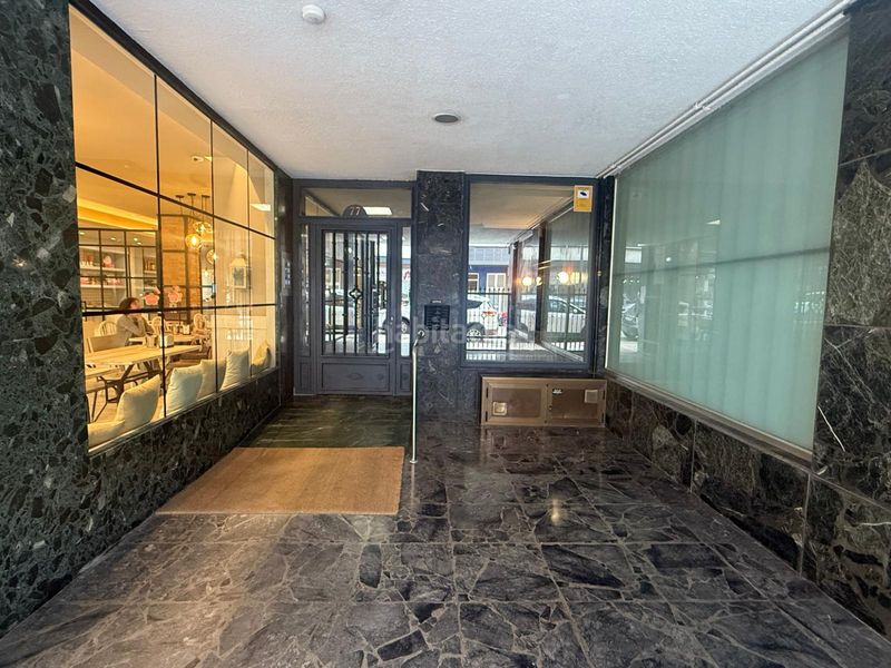 Foto 05a15801-430f-4372-8215-1464e81c38f2. Flat with heating parking in Centro Avilés