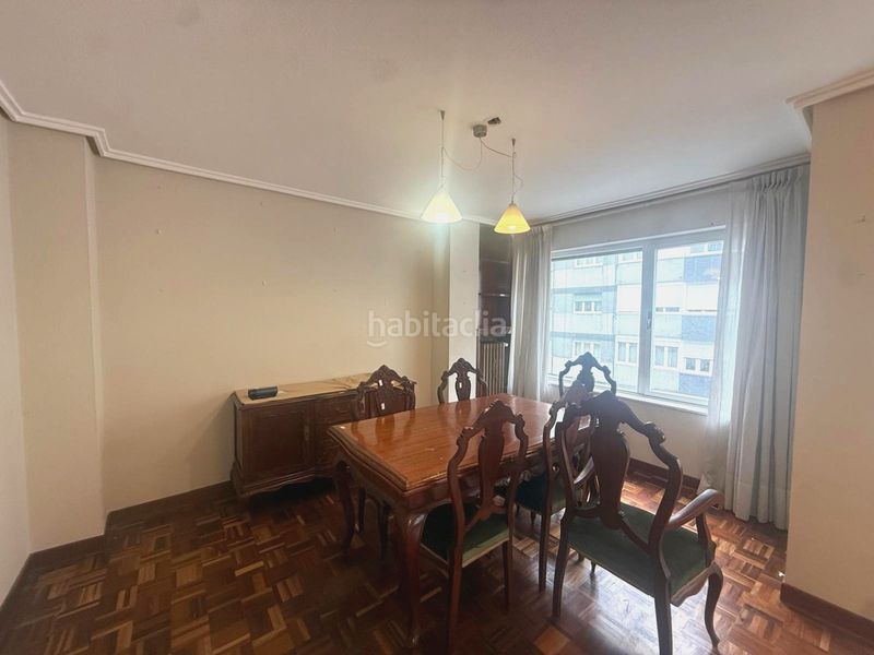 Foto 8e3b5d81-10f7-4946-8609-7c266d4b9f01. Flat with heating parking in Centro Avilés