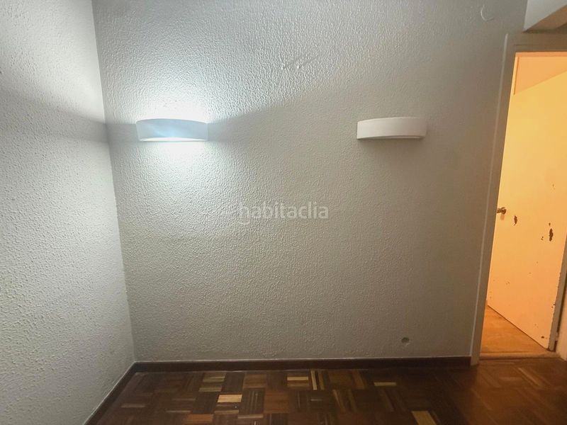 Foto 93580b8a-73b9-4c02-bad4-95d8538bde9b. Flat with heating parking in Centro Avilés