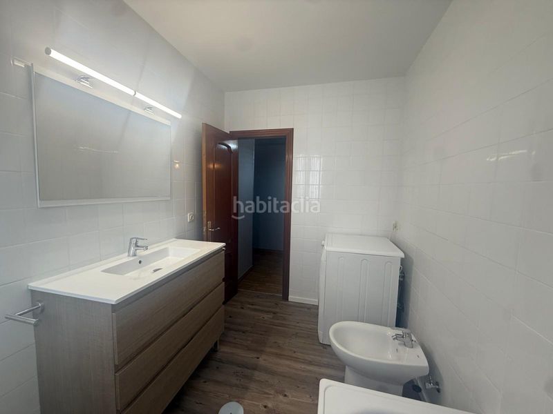 Foto db139172-e6ef-406e-9944-277e78eb7866. Pis a Raíces Castrillón