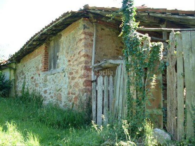 Foto f6cb7e27-1dc9-440a-8e9a-d1bfe66dd86d. Haus in Parres