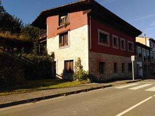 Maison à Onís. Venta de casa en onís.
