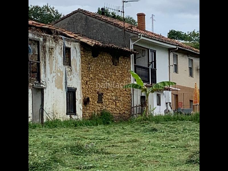 Foto 4479fade-ffdf-48fa-82ba-36bbe21d9f8b. Casa a Parres