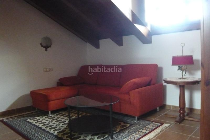 Foto be39335d-9eab-48b9-adfb-ed27a03d06b8. Maison avec chauffage dans Parres