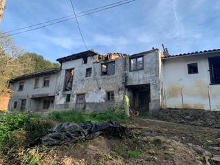 Maison à Parres. Venta de casa en el concejo de parres.