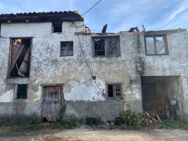 Foto c750a2fa-e308-4d88-bac4-2715edf2df78. Casa a Parres