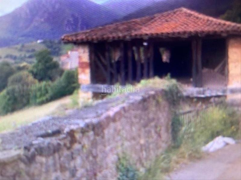 Foto aaf97ad8-f6e0-4a04-a932-aa79b4f70e95. Casa a Parres