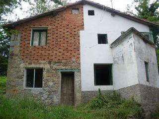 Maison à Parres. Venta de casa en el concejo de parres