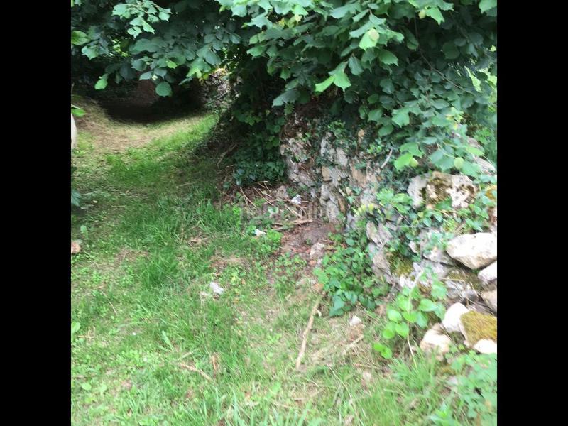 Foto 8617d853-b780-4741-8eef-56966e711275. Maison dans Parres