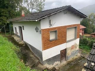 Maison à Parres. Venta de casa en arriondas-parres
