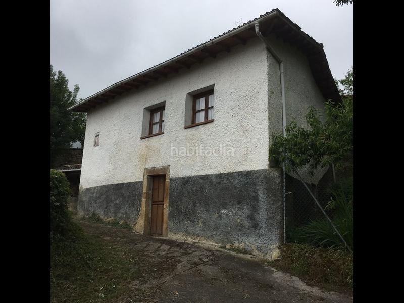 Foto fe59e329-a59c-4969-bd68-79d50d91ec1a. Maison dans Parres