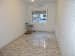 Appartement  Carrer de la squia. Actualmente alquilada, ideal inversores!!!!