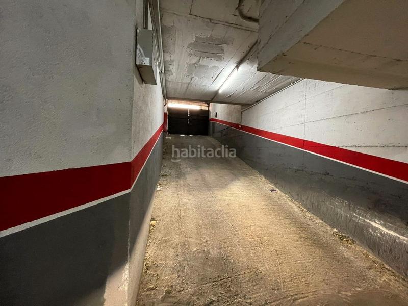 Foto dd7ad8d1-7ff7-4378-b9b9-fe6cf2be473f. Posto auto in carrer de cervantes 215 in Gorg Badalona