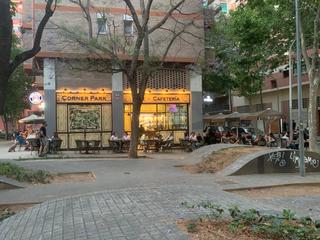 Transfer Business premise  Carrer del concili de trento. Se traspasa bar / restaurante con licencia c3