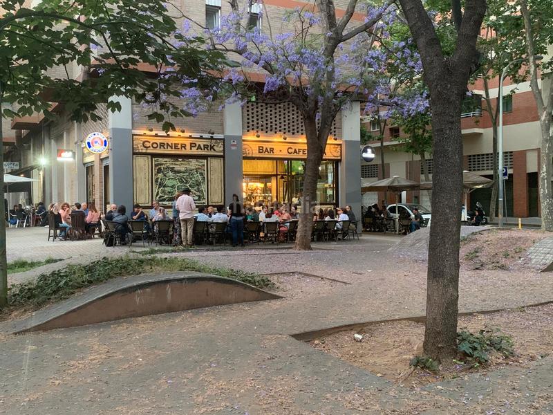 Foto 2b6b432f-af52-4bfa-aa8f-523322a157f9. Traspaso local comercial se traspasa bar / restaurante con licencia c3 en Barcelona