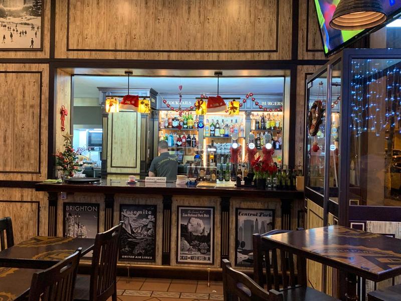 Foto e924c7e4-1303-4e04-9a6f-5f2753755af0. Traspaso local comercial se traspasa bar / restaurante con licencia c3 en Barcelona