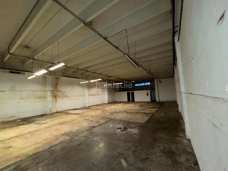 Foto 6378d4a5-d8fb-4ac1-96c6-1b13ea7f452e. Rent industrial building in Pomar Badalona