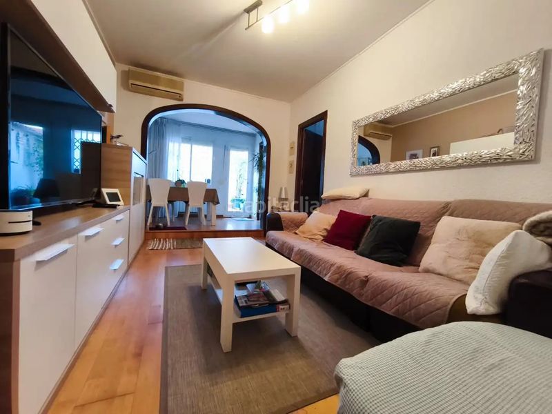 Foto f5a2db33-6623-49d0-b921-d6ed783984a9. Pis amb calefacció a Poblenou Barcelona