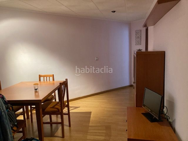 Foto b315ef72-0046-4110-b794-03aa833e54ea. Pis amb calefacció a Llefià Badalona
