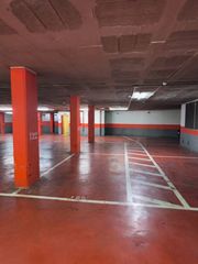 Parking coche  Carretera antiga de val�ncia. Plaza de parking en primera planta con videovigilancia