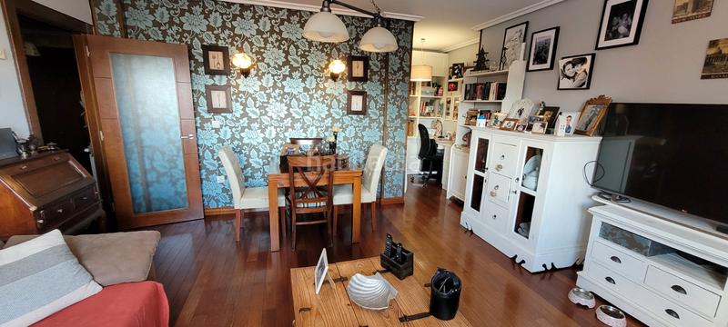 Foto ae076acc-29e9-47f3-a604-71842b357457. Penthouse with heating in El Carbayedo - El Quirinal Avilés