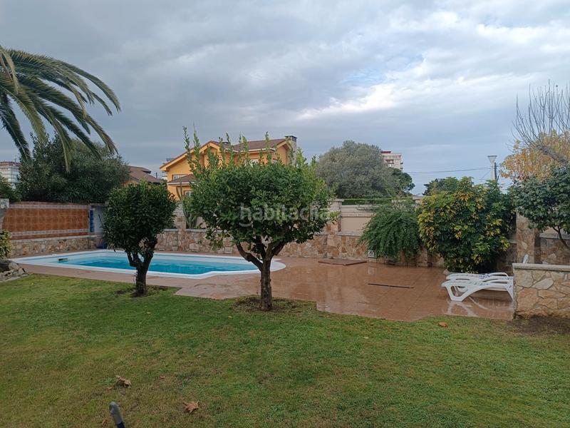 Foto 4f33d154-79fb-433e-bbca-e0780bc1f005. Chalet mit kamin heizung parking pool in Salinas Castrillón