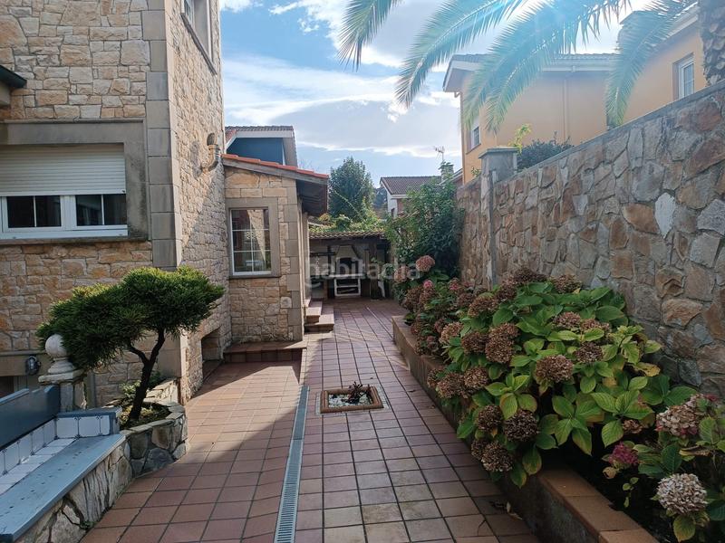 Foto 562e4d7d-c61f-4703-90ce-fb8e0c899909. Chalet mit kamin heizung parking pool in Salinas Castrillón