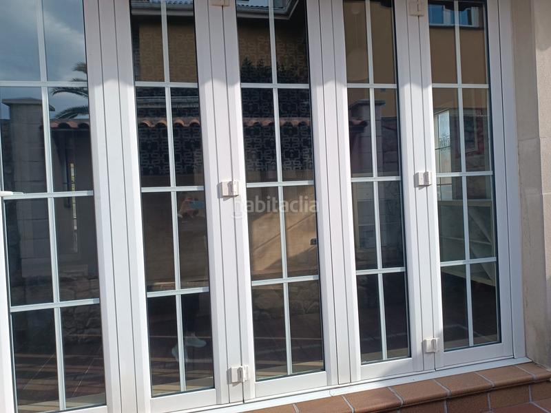 Foto 65240cc5-ec3b-4405-8712-82eec0d8367d. Chalet with fireplace heating parking pool in Salinas Castrillón