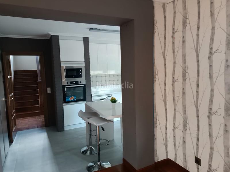 Foto ab85606a-93f4-4139-b13c-79ee8a63c748. Chalet with fireplace heating parking pool in Salinas Castrillón