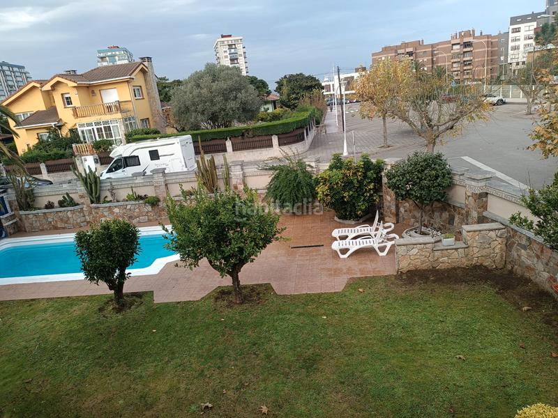 Foto 8615e8a2-b226-4172-994e-79bd8b14b1e0. Chalet en Salinas Castrillón