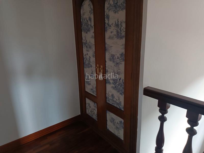 Foto 828cb679-9430-4d60-94cb-73786dfa4e23. Chalet con camino riscaldamento parcheggio piscina in Castrillón